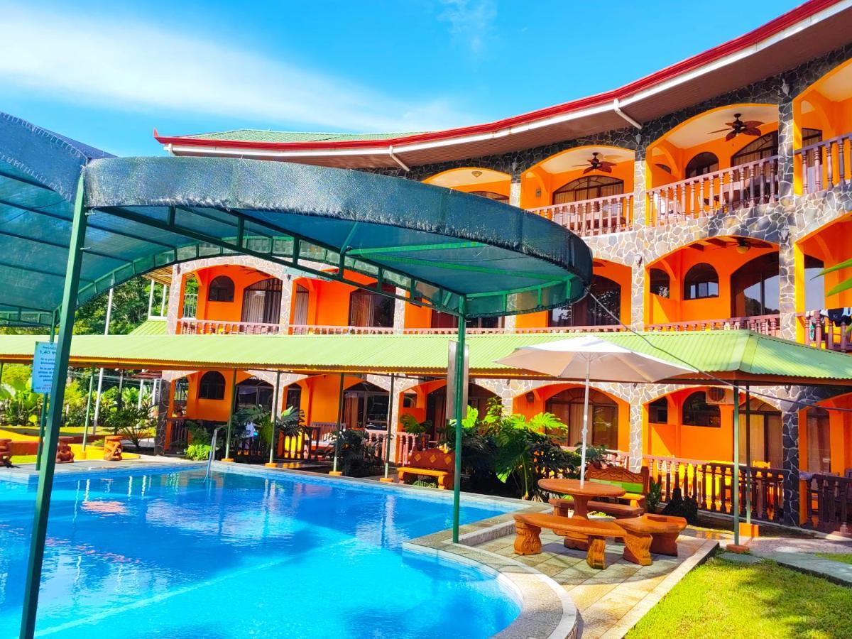 Apartahotel Playa Luna Uvita Exterior photo
