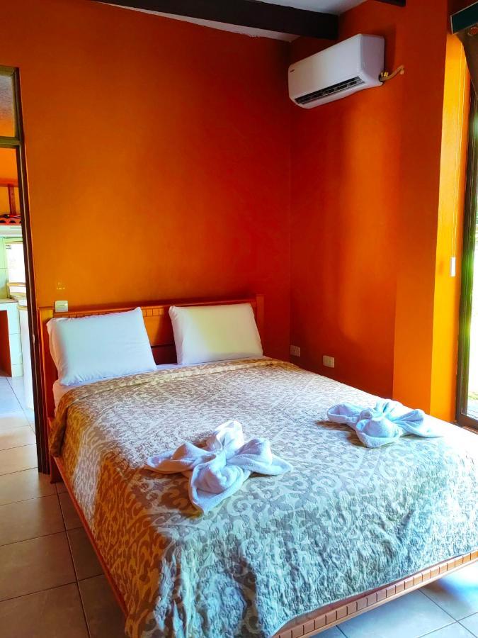 Apartahotel Playa Luna Uvita Exterior photo