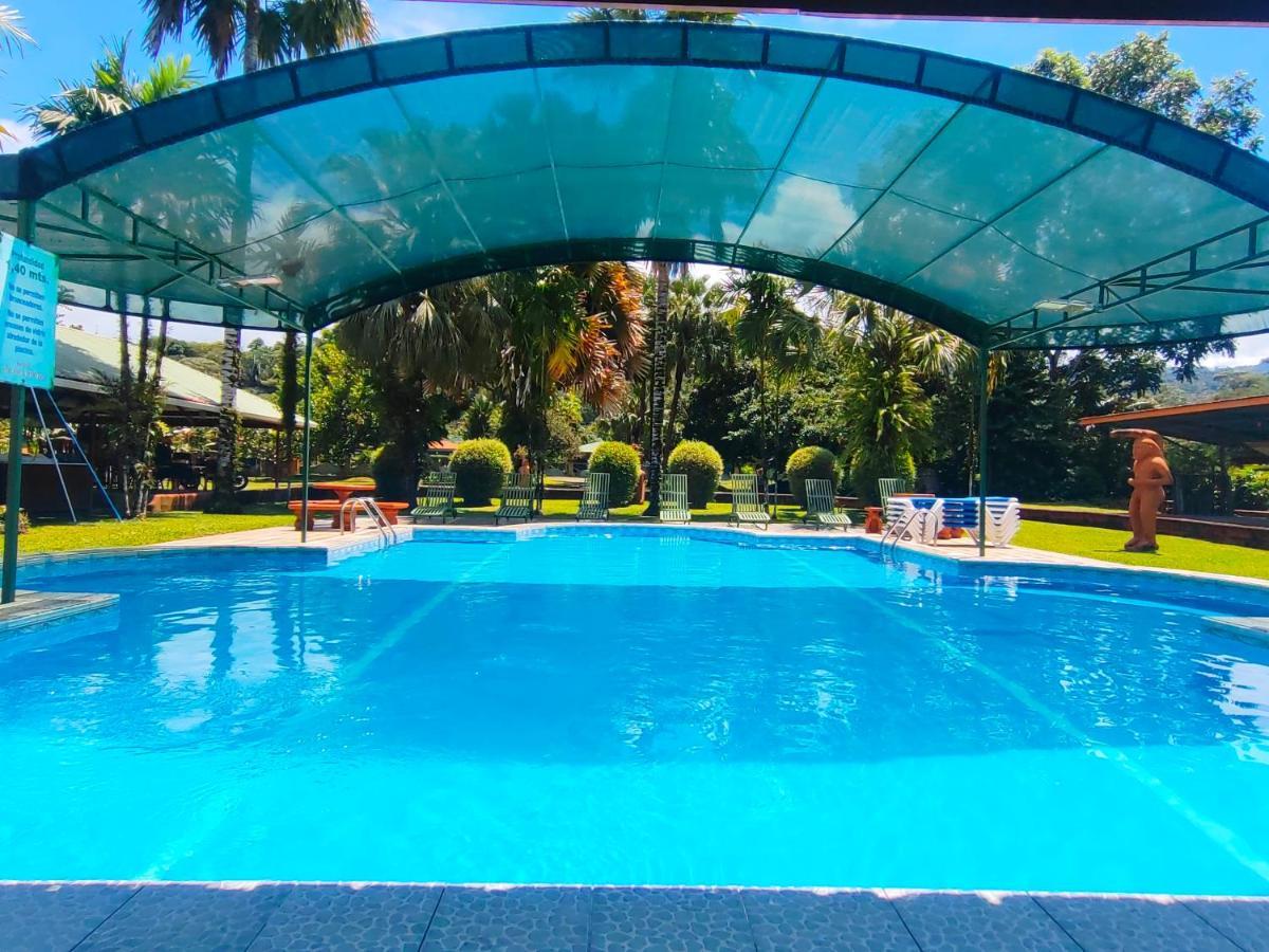 Apartahotel Playa Luna Uvita Exterior photo